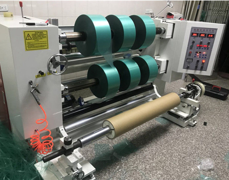 machine de fente de papier de rebobinage de 1300mm, machine de fente verticale de papier d'emballage